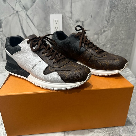 Louis Vuitton Run Away Sneakers - Picture 1 of 7